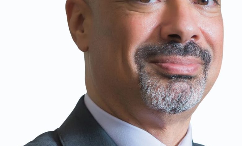 حاتم دويدار