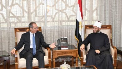 وزيرا الاتصالات والاوقاف